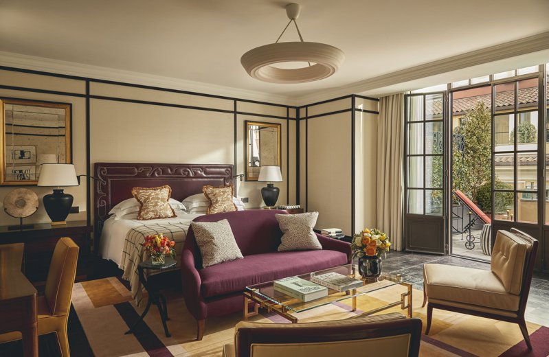 The Carlton, Milan