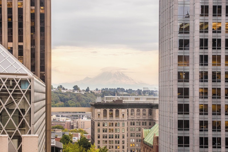 W Seattle